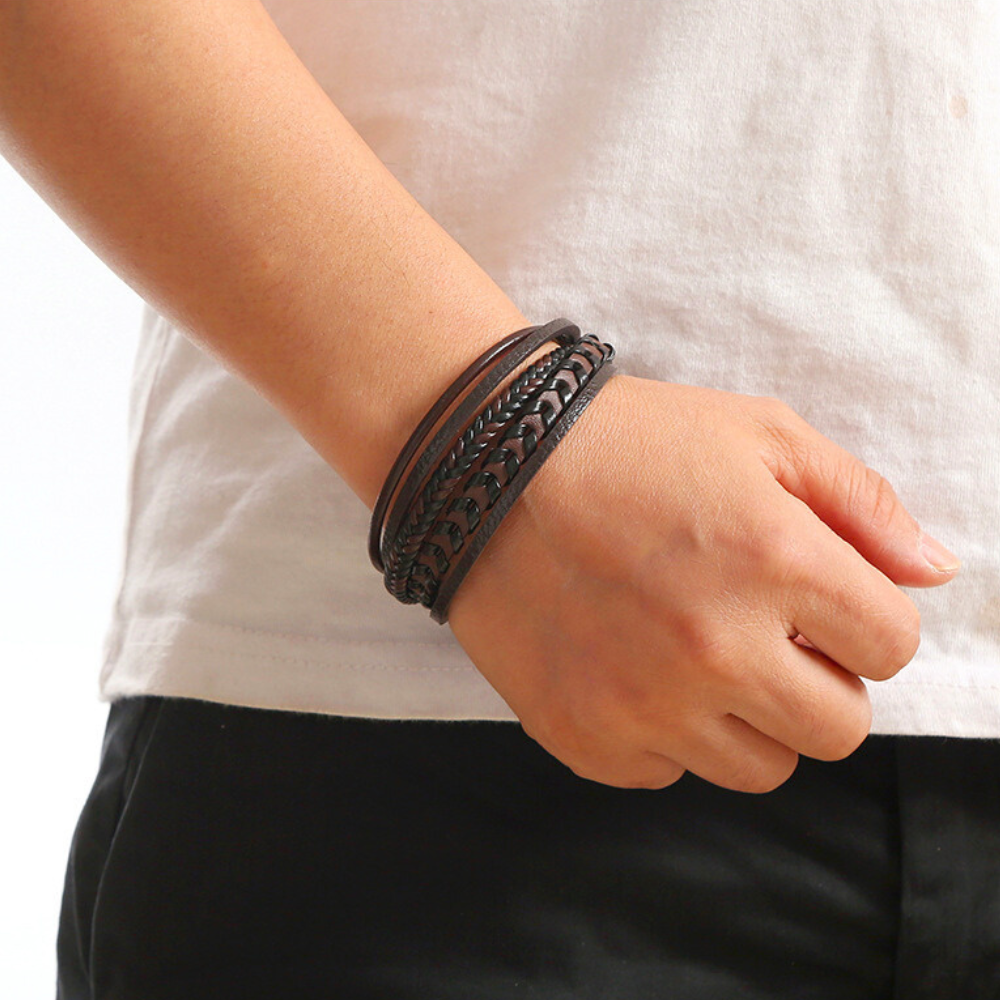MONTAGUE YORK | LUXURY LEATHER MEN'S BRACELET