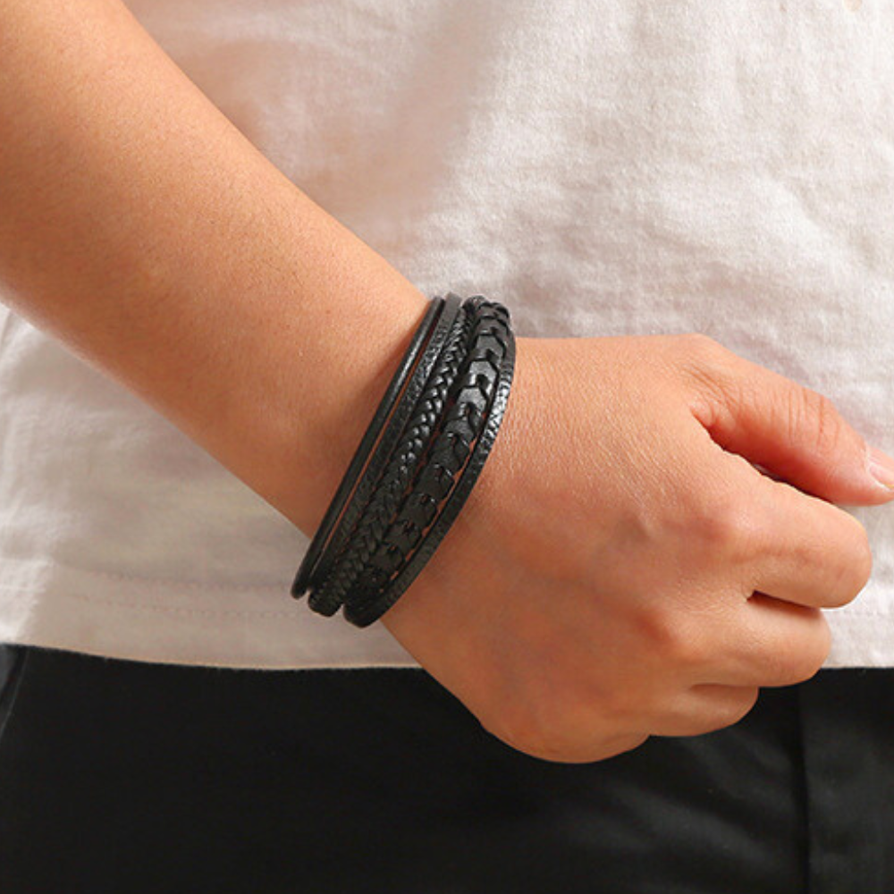 MONTAGUE YORK | LUXURY LEATHER MEN'S BRACELET