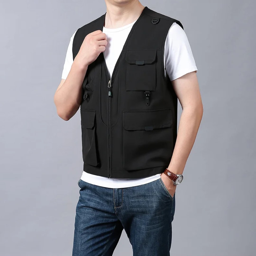 BREATHABLE MULTI-POCKET CARGO VEST