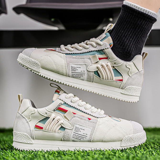 MONTAGUE YORK | RETRO SNEAKERS
