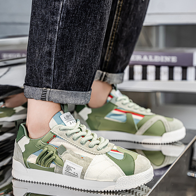 MONTAGUE YORK | RETRO SNEAKERS