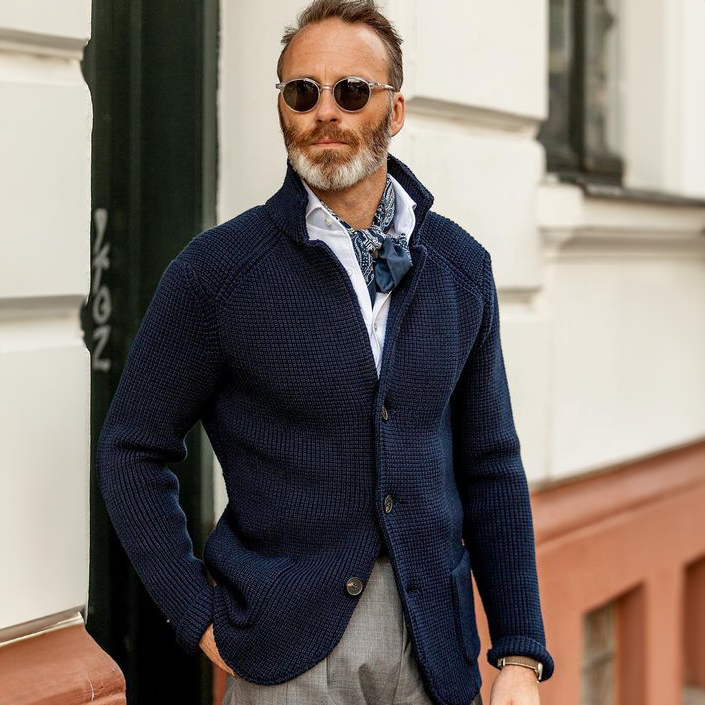 MONTAGUE YORK | TIMELESS KNITTED CARDIGAN