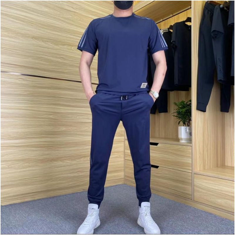 MONTAGUE YORK | MEN'S SUIT IN LUXURY MATERIAL WITH ELASTIC